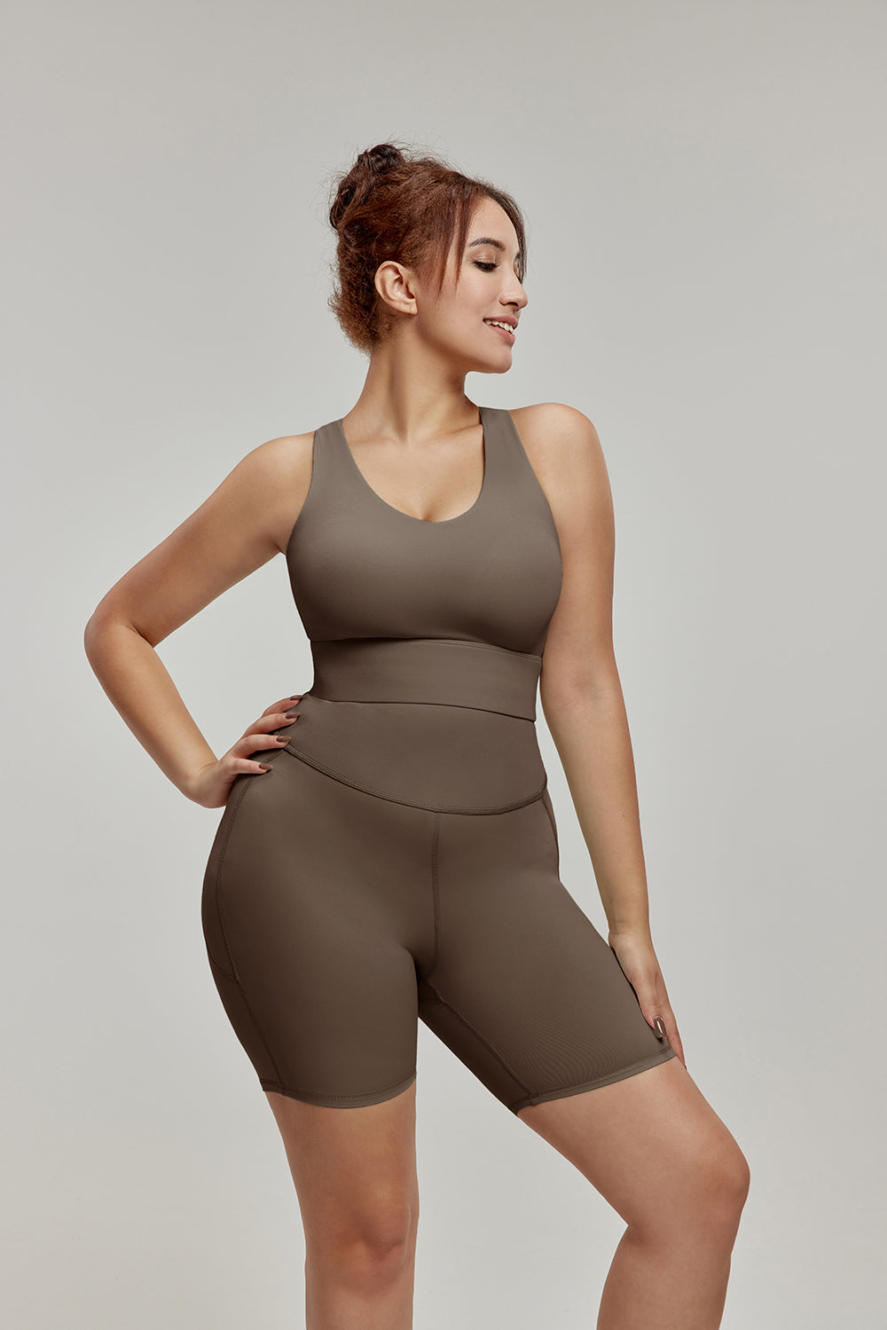 Shock-proof fixed cup to cover secondary breasts, enlarged yoga wear bra fitness vest